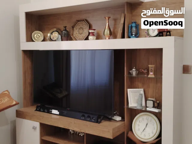 طاولة تلفاز للبيع TV Table For Sale
