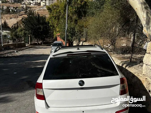 سكودا كتافيا .2014