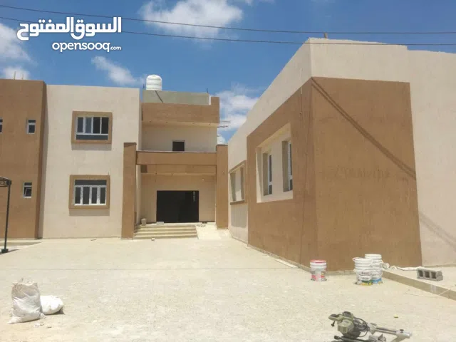 مبني جديد إداري تجاري