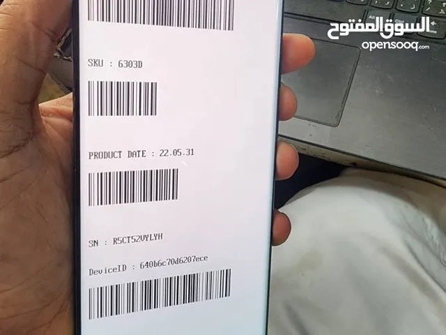 جلكسي اس22التراء  ذاكره 512 نظيف كرت لامطبع مجددولا مشرخ  فقط فيه نقطه عند الكيمره السعر330دولار