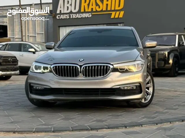 بي ام دبليو 520i