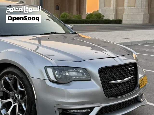 2018 كرايسلر 300 300S V6