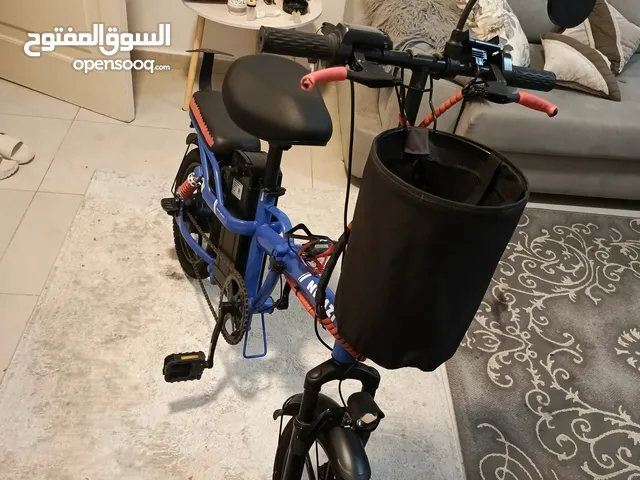 دراجه كهربائيه شبه جديد ستخدام خفيف