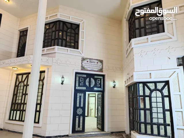 200 m2 5 Bedrooms Townhouse for Sale in Baghdad Chkook