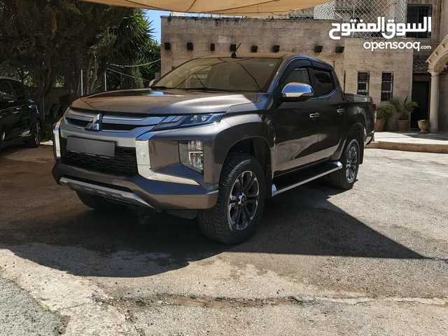 متسوبيشي L200 2022 Mitsubishi sportero