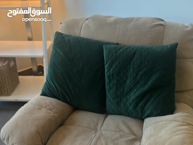 Comfortable recliner chair, perfect for relaxation, used an average amount.
