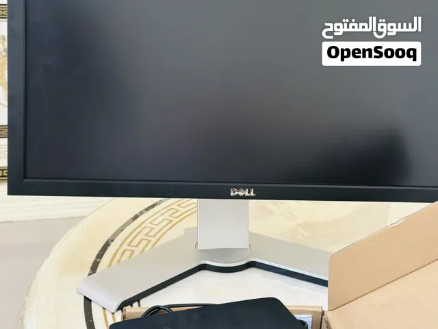 32 Dell monitors for sale  in Al Batinah