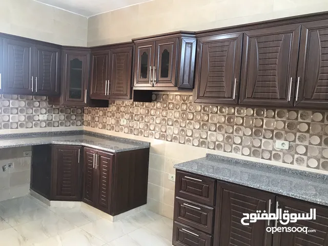 160 m2 4 Bedrooms Apartments for Rent in Salt Other