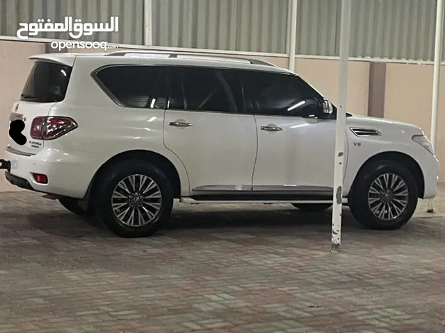 للبيع نيسان بترول المكينه الصغيره 2016