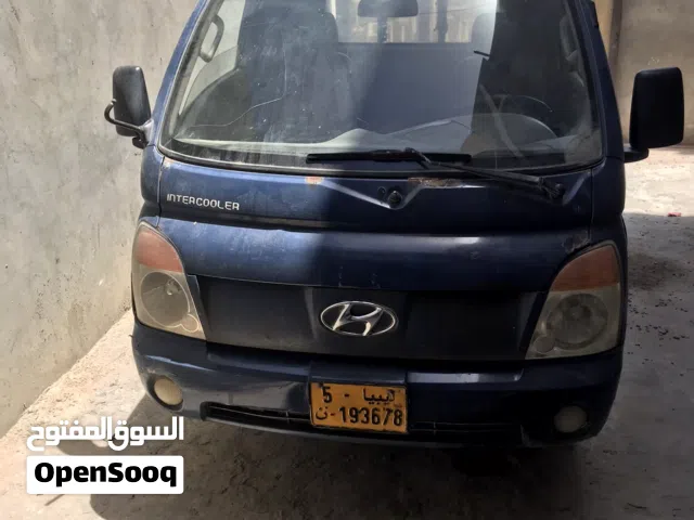2004 هيونداي بورتر