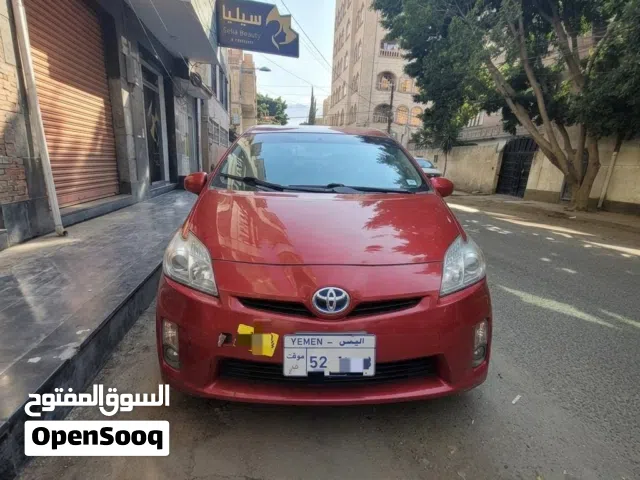 2011 تويوتا بريوس Prius
