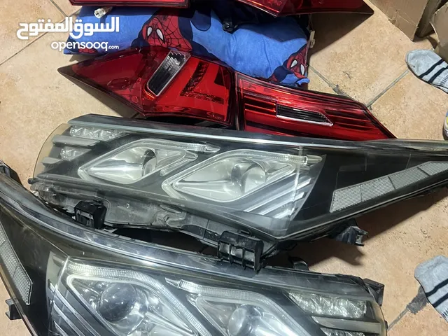 Corolla 2014-2016 light good condition lights