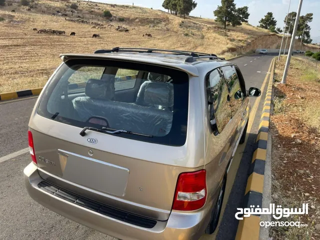 Used Kia Carnival in Zarqa