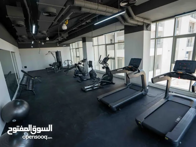 شقه للايجار الشهري مفروشه بالكامل ب2 غرف مسقط المعبيلة