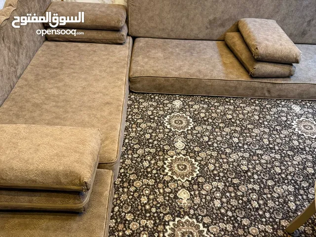 البيع مجلس مع سجاده