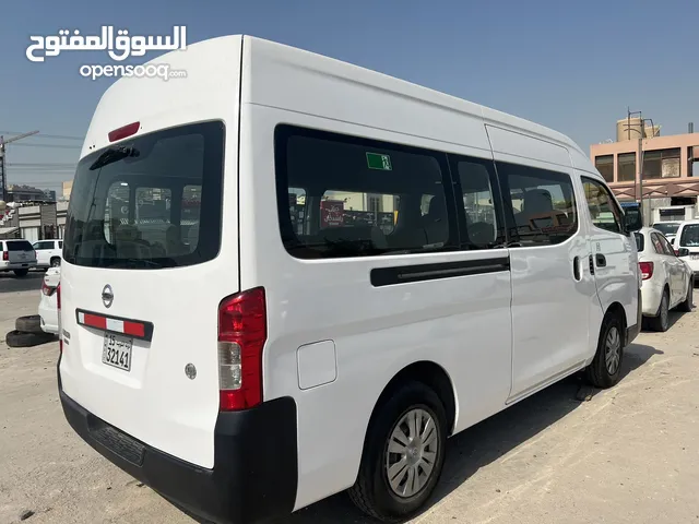 Bus - Van Nissan in Farwaniya