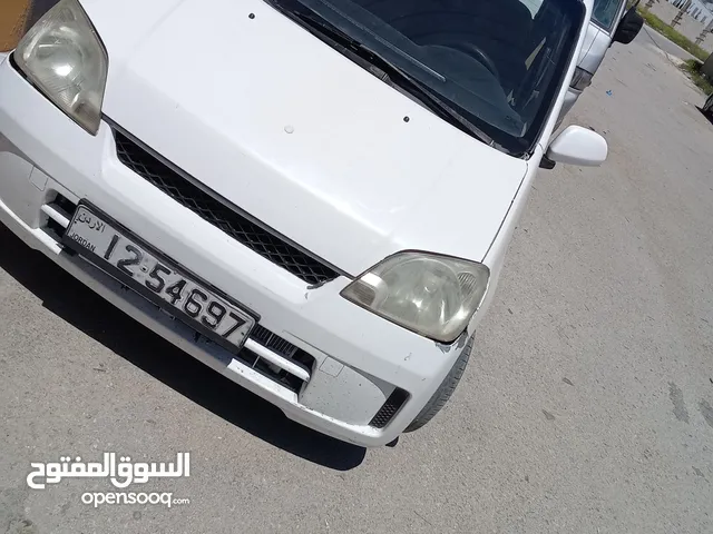 سياره في عمان