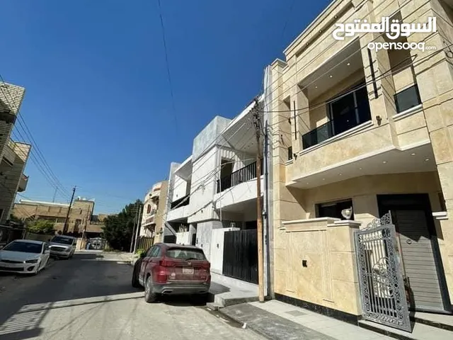200m2 4 Bedrooms Townhouse for Sale in Baghdad Saidiya