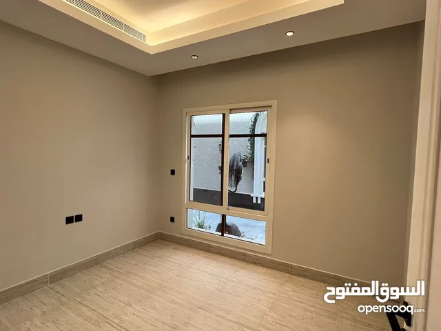 164 m2 2 Bedrooms Townhouse for Rent in Al Riyadh Al Taawun