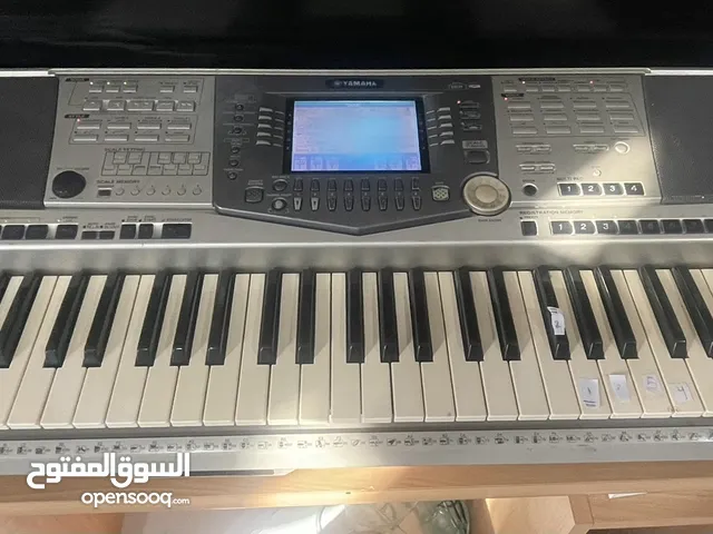 Piano Yamaha A1000