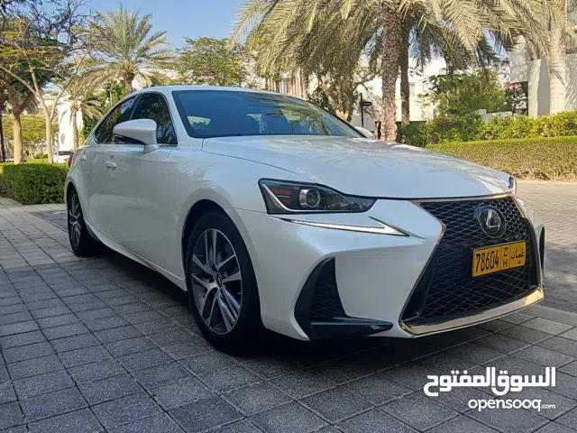 Lexus IS 300 - 2020
