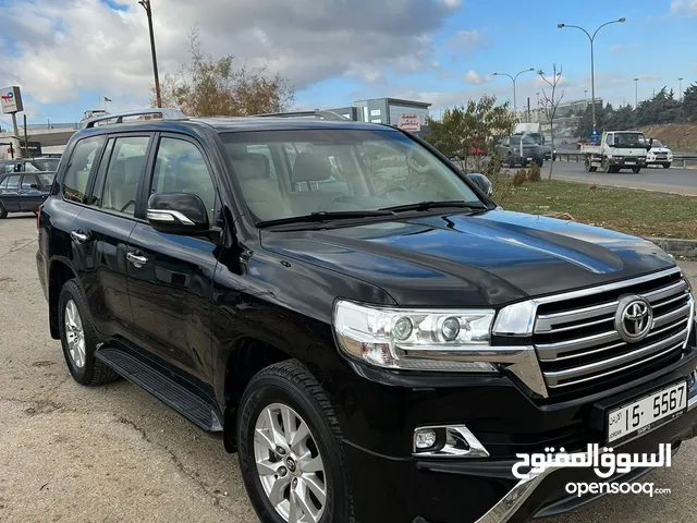 Toyota Land Cruiser GXR V6, 40,000 km