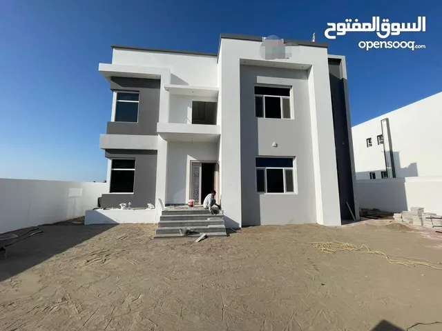 321 m2 More than 6 bedrooms Villa for Sale in Al Batinah Barka