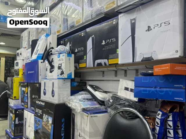 متوفر جميع مستلزمات بلاستيشن واجهزة بلاستيشن جديد او مستعمل متواجدين 24 ساعه وشكرا