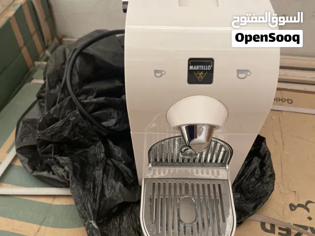 ماكينة قهوة شبة جديدة