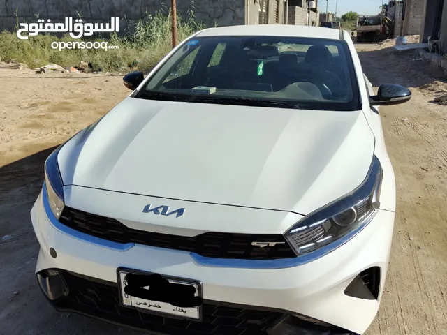 Used Kia Forte in Basra