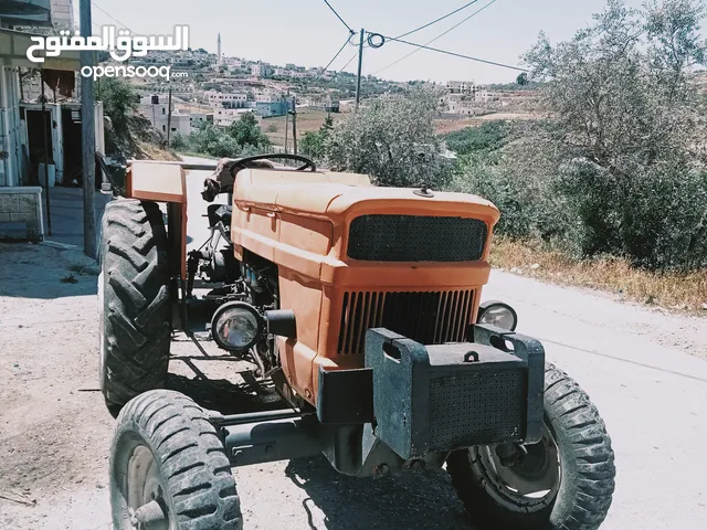 تركتور فيات 640 للبيع