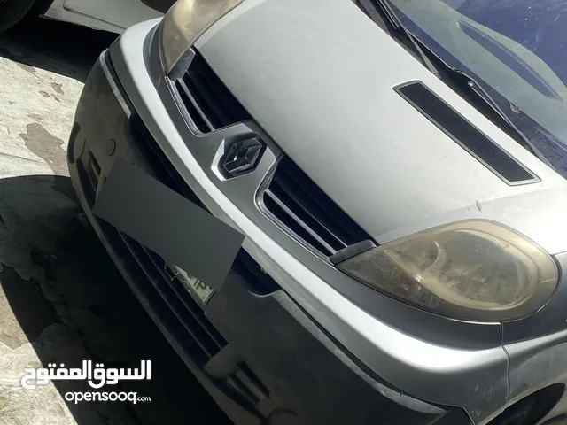 رينو ترافك