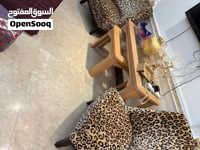 اثاث مستعمل نظيف متنوع شبه جديد