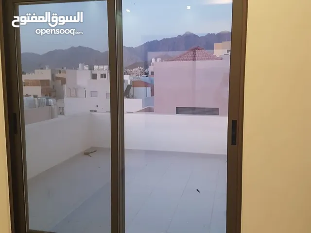 116 m2 3 Bedrooms Apartments for Sale in Aqaba Al Sakaneyeh 9