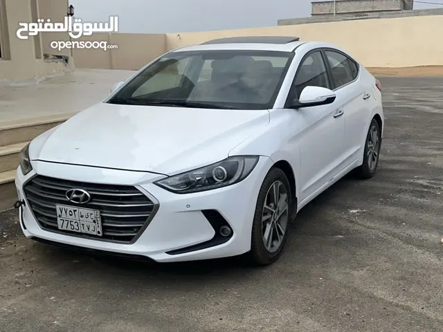 Used Hyundai Elantra in Al Madinah