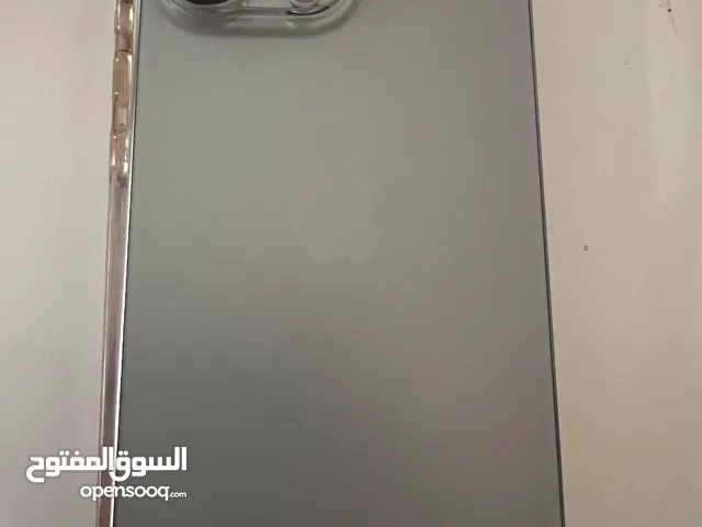 ايفون 15 برو ماكس لون تاتنيوم طبيعي وراد الكويت استخدام اقل من  4 شهور