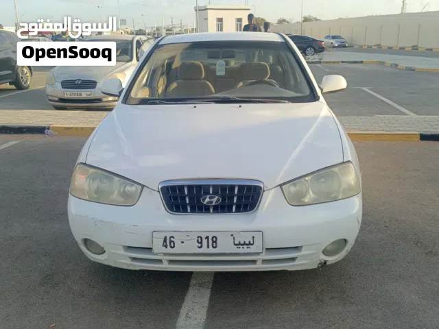 2003 هيونداي افانتي Standard