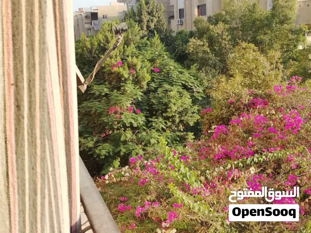 175 m2 3 Bedrooms Apartments for Sale in Giza Hadayek al-Ahram