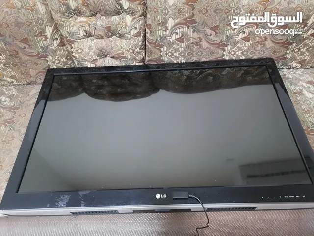 LG LED 42 inch TV in Al Dakhiliya