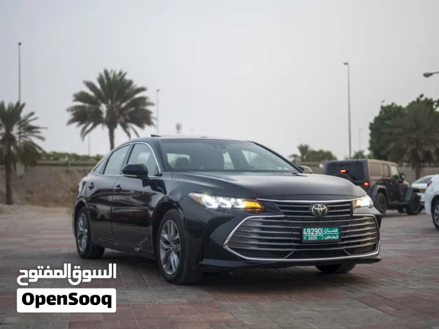 Used Toyota Avalon in Muscat