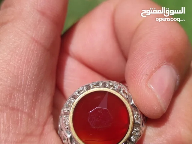 خاتم عقيق يماني مترش تطعيم 12 الماسه صياغه حجت قياس الخاتم 23
