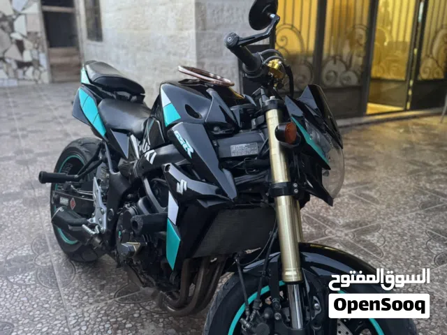 2016 سوزوكي جيكسر