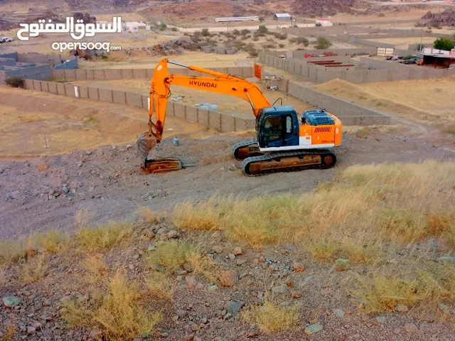 2017 Tracked Excavator Construction Equipments in Mecca
