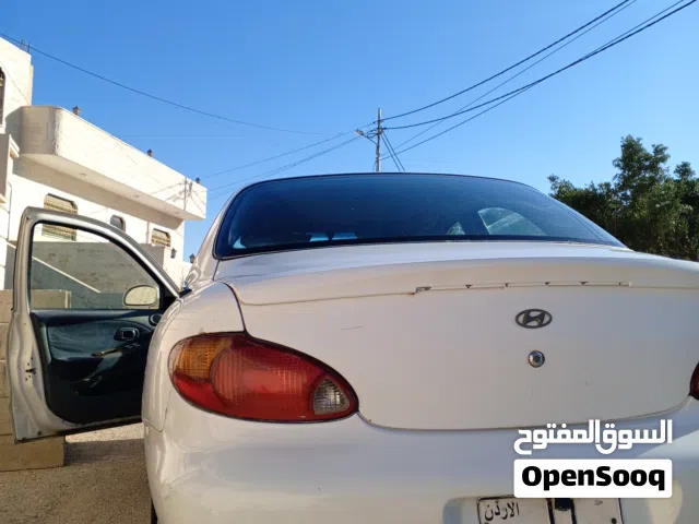 2000 Hyundai Avante Limited