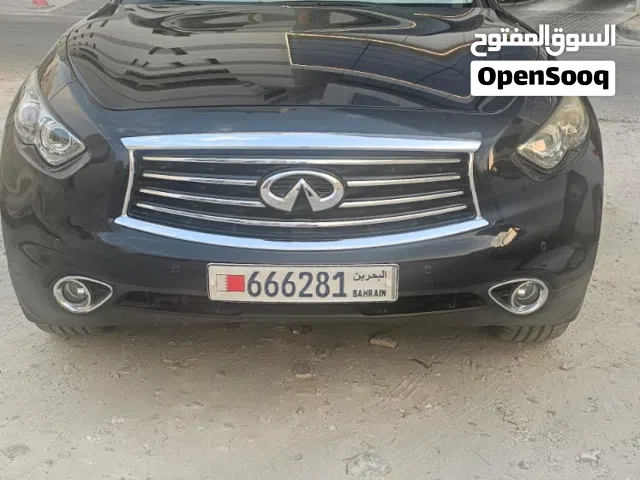 Infiniti QX70 2016