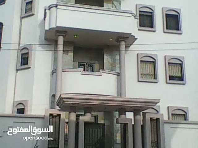 350 m2 More than 6 bedrooms Villa for Sale in Benghazi Lebanon District