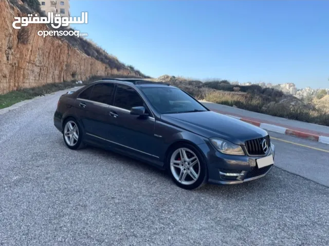 Mercedes c200 بويه شركة  فلللللللللللل مع بانوراما / كراسي كهربا  بسعرررررررررر حرق حرق حرق