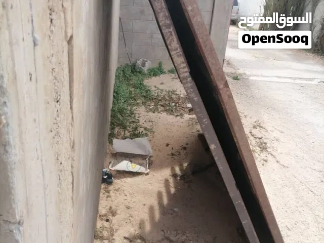 ابواب منزل للبيع