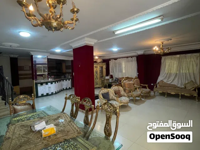 320 m2 4 Bedrooms Villa for Sale in Giza Hadayek al-Ahram