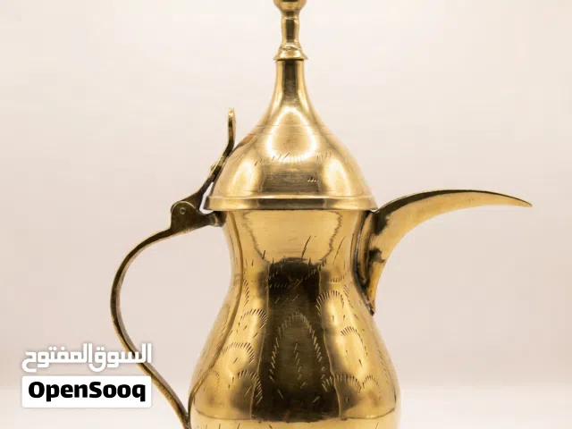 دلّة قهوة نحاس تراثية قطعة أصيلة للديكور والضيافة